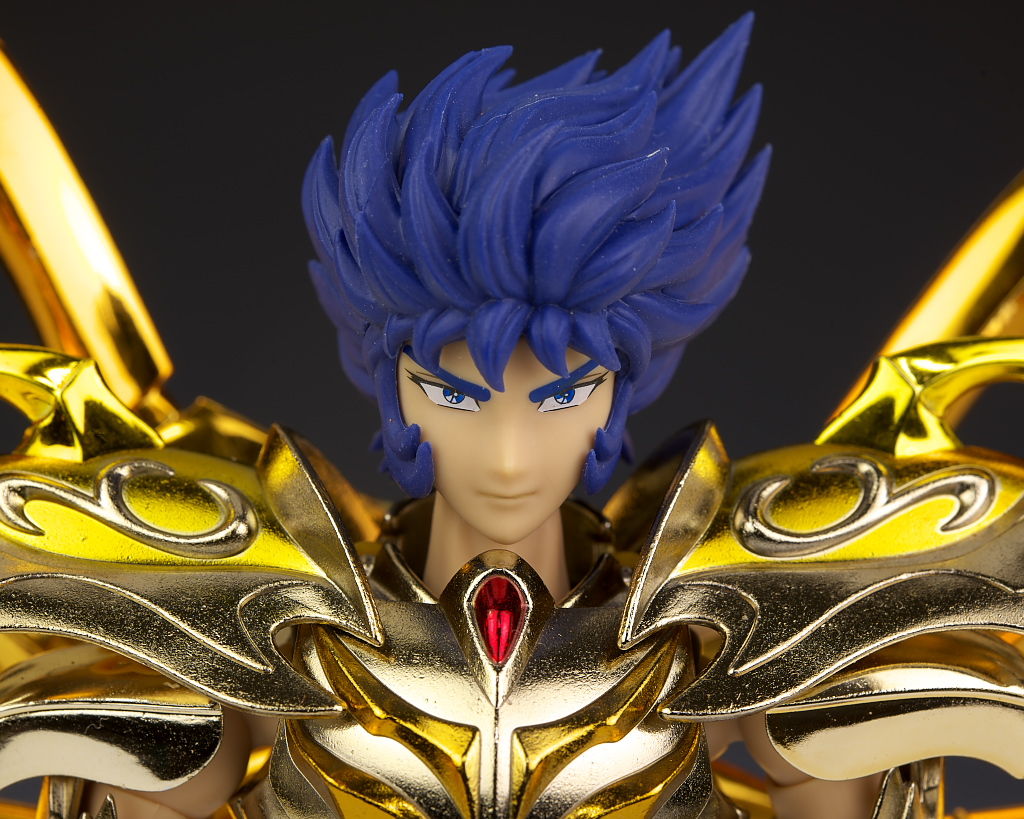 Descubre el apasionante mundo de Saint Seiya Soul of Gold Myth Cloth EX Cancer Armadura Divina.