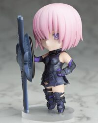 Descubre el apasionante mundo de Figura Fate Shielder Mash Kyrielight.