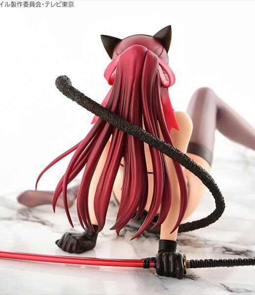 Descubre el apasionante mundo de Estatua Erza Scarlet Black Cat Gravure.
