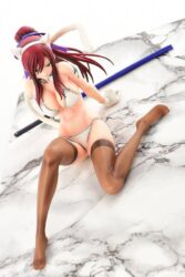 Descubre el apasionante mundo de Estatua Erza Scarlet Cat Gravure Style.