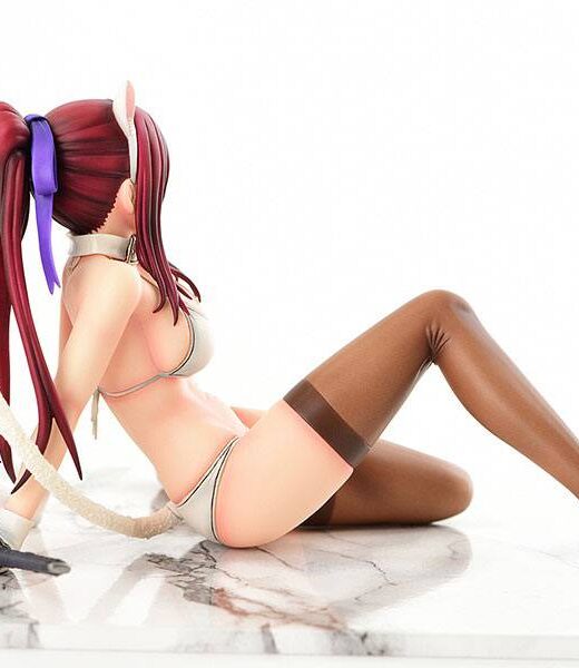 Descubre el apasionante mundo de Estatua Erza Scarlet Cat Gravure Style.