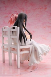 Descubre el apasionante mundo de Puella Magi Madoka Magica The Movie Figuras Homura Akemi y Madoka Kaname.