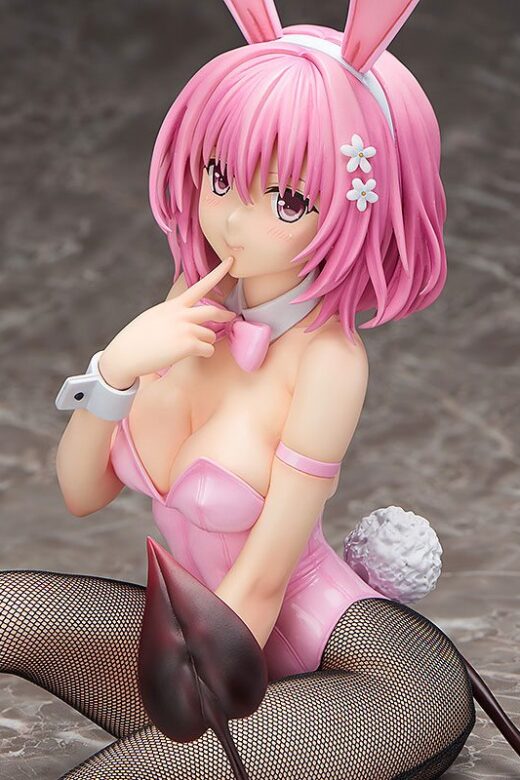 Descubre el apasionante mundo de To Love Ru Darkness Figura Momo Belia Deviluke Bunny.