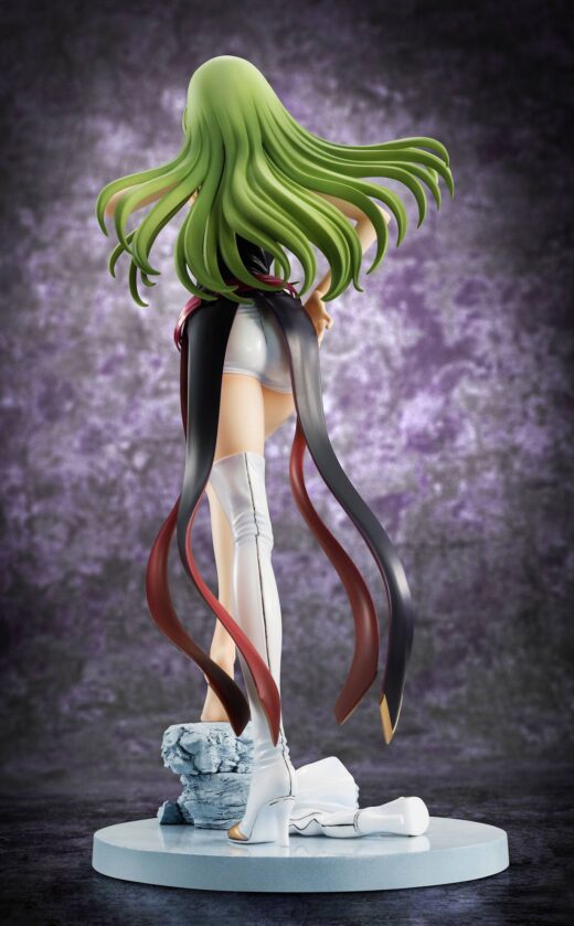 Descubre el apasionante mundo de Code Geass Lelouch of the Rebellion R2 Serie G E M Figura C C.