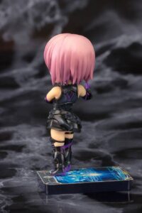 Descubre el apasionante mundo de Estatua Shielder Mash Kyrielight.