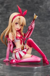 Descubre el apasionante mundo de Estatua Illyasviel von Einzbern Priya.