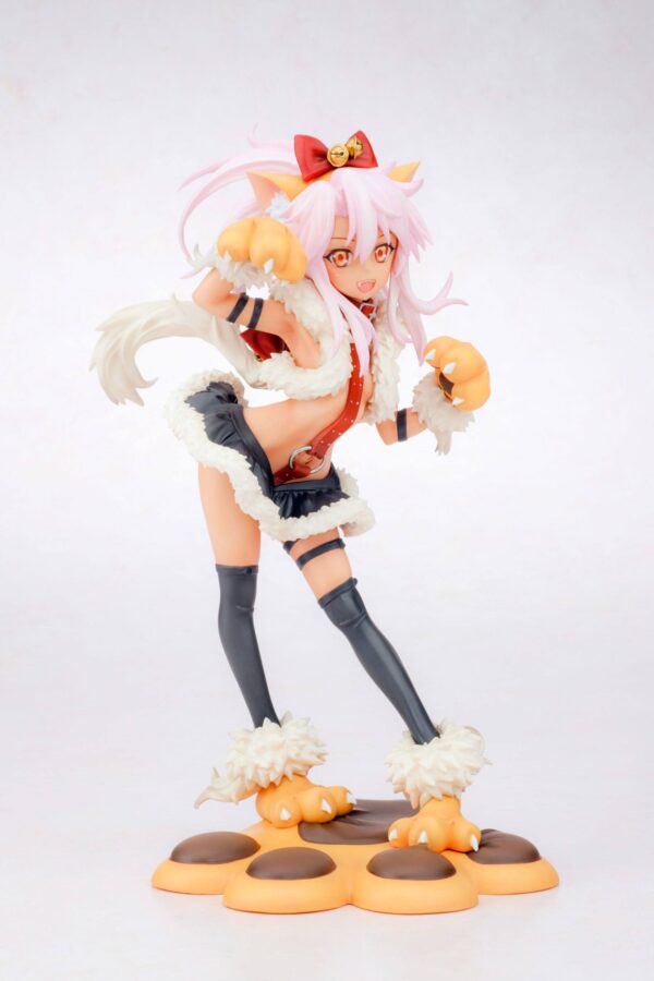 Descubre el apasionante mundo de Estatua Chloe von Einzbern the beast.