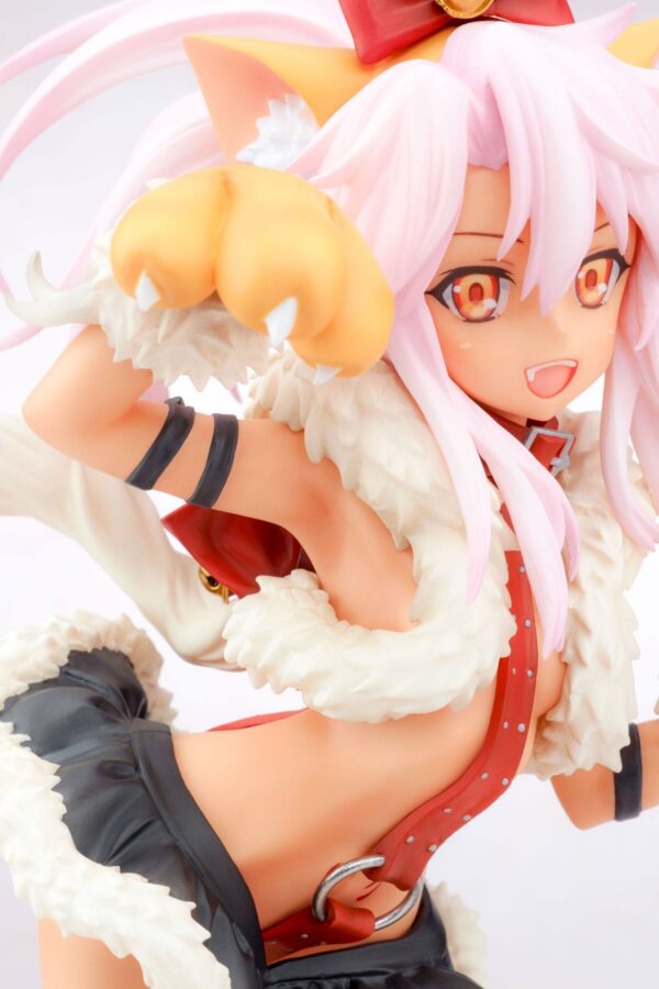 Descubre el apasionante mundo de Estatua Chloe von Einzbern the beast.