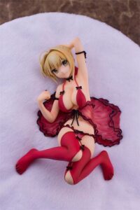 Descubre el apasionante mundo de Estatua Saber Nero Claudius 16cm.