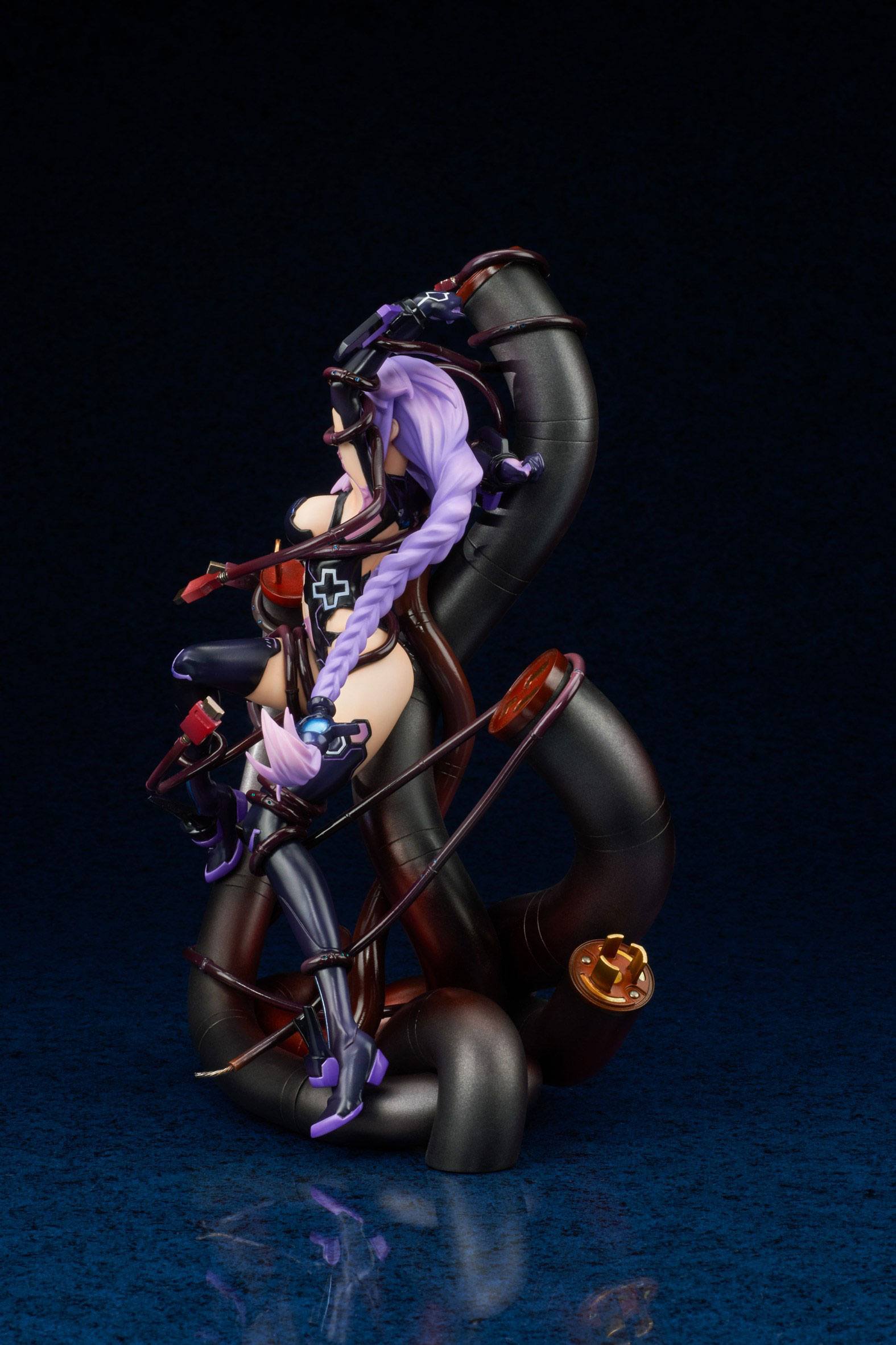 Descubre el apasionante mundo de Hyperdimension Neptunia Figura Purple Heart.