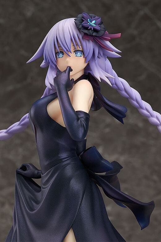 Descubre el apasionante mundo de Hyperdimension Neptunia Figura Purple Heart Dress Version.