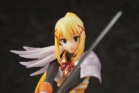 Descubre el apasionante mundo de Figura KonoSuba! 2 Darkness 20 cm.