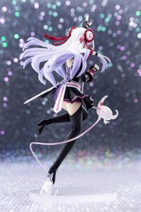 Descubre el apasionante mundo de Estatua Ordinal Scale Yuna Idol Diva.