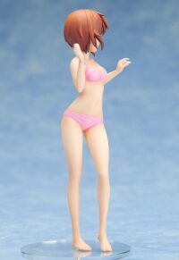Descubre el apasionante mundo de Figura Girls und Panzer der Film Miho Nishizumi Swimsuit Version 14 cm.