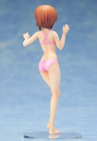 Descubre el apasionante mundo de Figura Girls und Panzer der Film Miho Nishizumi Swimsuit Version 14 cm.