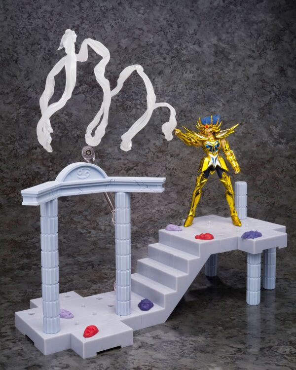 Descubre el apasionante mundo de Saint Seiya Figura D-D Panoramation Templo de Cancer Deathmask.