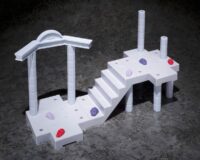 Descubre el apasionante mundo de Saint Seiya Figura D-D Panoramation Templo de Cancer Deathmask.