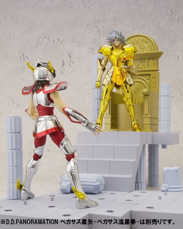 Descubre el apasionante mundo de Saint Seiya Soul of Gold Figura Saga de Geminis Saga Camara del Patriarca.