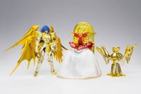 Descubre el apasionante mundo de Figuras Saint Seiya Soul of Gold SCME Saga de Geminis God Cloth Premium Set.