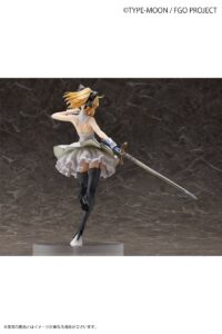 Descubre el apasionante mundo de Estatua Saber-Lily Altria Pendragon.