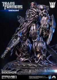 Descubre el apasionante mundo de Transformers El lado oscuro de la luna Figura Shockwave 93 cm.