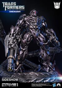 Descubre el apasionante mundo de Transformers El lado oscuro de la luna Figura Shockwave 93 cm.