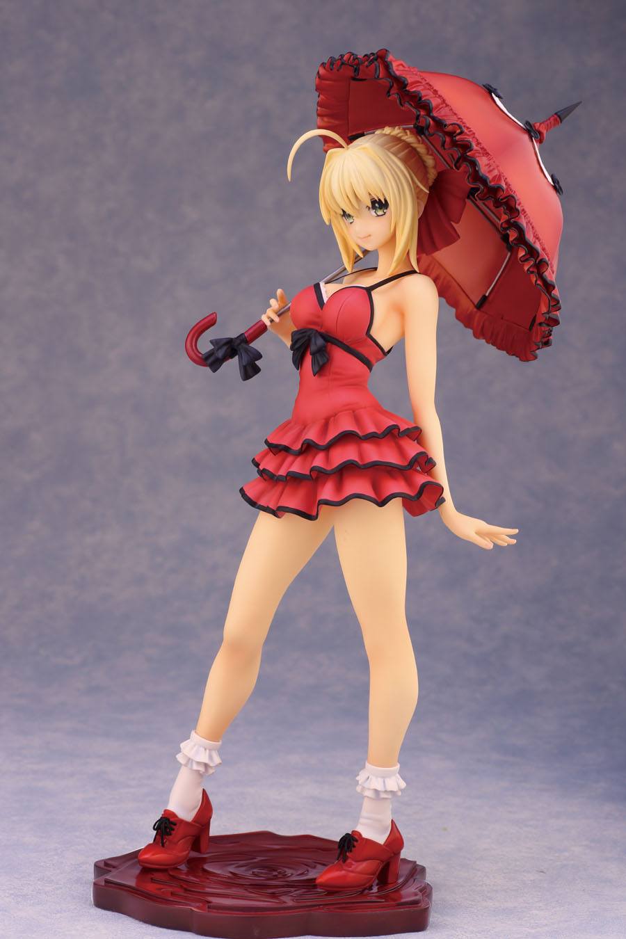 Descubre el apasionante mundo de Estatua Fate Extra CCC Saber 25cm.