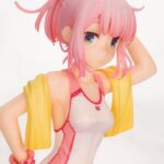 Descubre el apasionante mundo de Estatua Momo Chiyoda Swimsuit Bonus Edition.