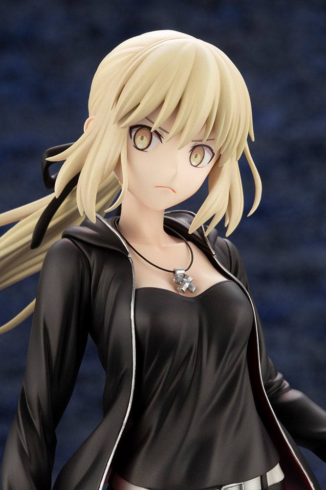 Descubre el apasionante mundo de Estatua FGO Saber Altria Alter Casual.