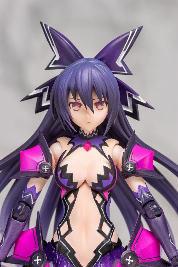 Descubre el apasionante mundo de Figura Date A Live Tohka Yatogami 13 cm.