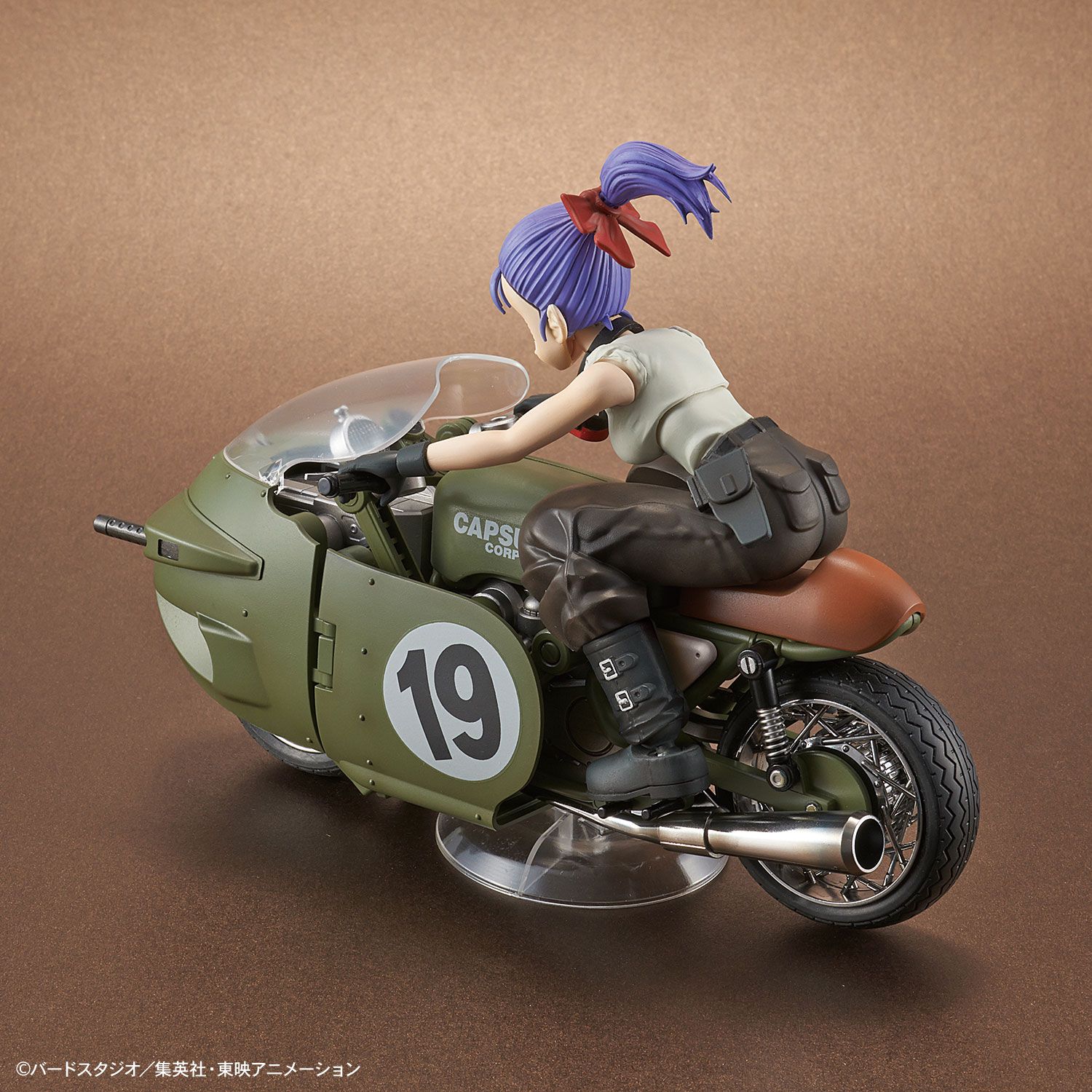 Descubre el apasionante mundo de Maqueta Dragon Ball Bulma 19 Motorcycle.