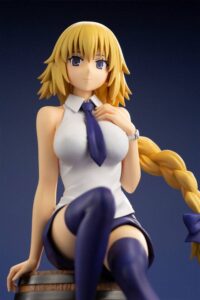 Descubre el apasionante mundo de Figura Fate Apocrypha Jeanne dArc Ruler 22cm.