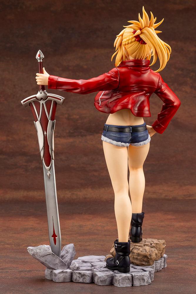Descubre el apasionante mundo de Figura Fate Apocrypha Saber of Red Mordred 24cm.