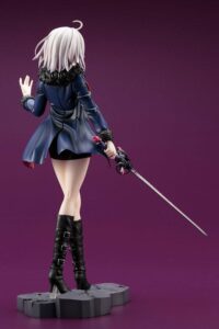 Descubre el apasionante mundo de Estatua FGO Jeanne dArc Alter Casual.