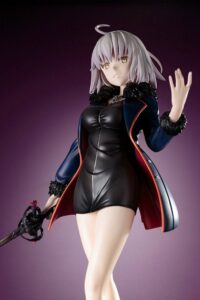 Descubre el apasionante mundo de Estatua FGO Jeanne dArc Alter Casual.