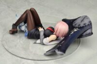 Descubre el apasionante mundo de Estatua Mash Kyrielight 22cm.