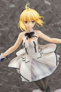 Descubre el apasionante mundo de Figura Fate Grand Order Saber Lily 28cm.