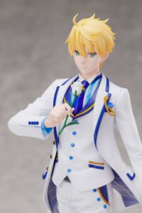 Descubre el apasionante mundo de Figura Fate Grand Order Saber Arthur Pendragon 28cm.