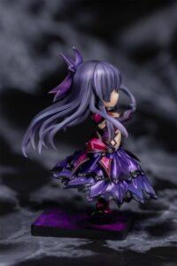 Descubre el apasionante mundo de Figura Date A Live Tohka Yatogami 11 cm.
