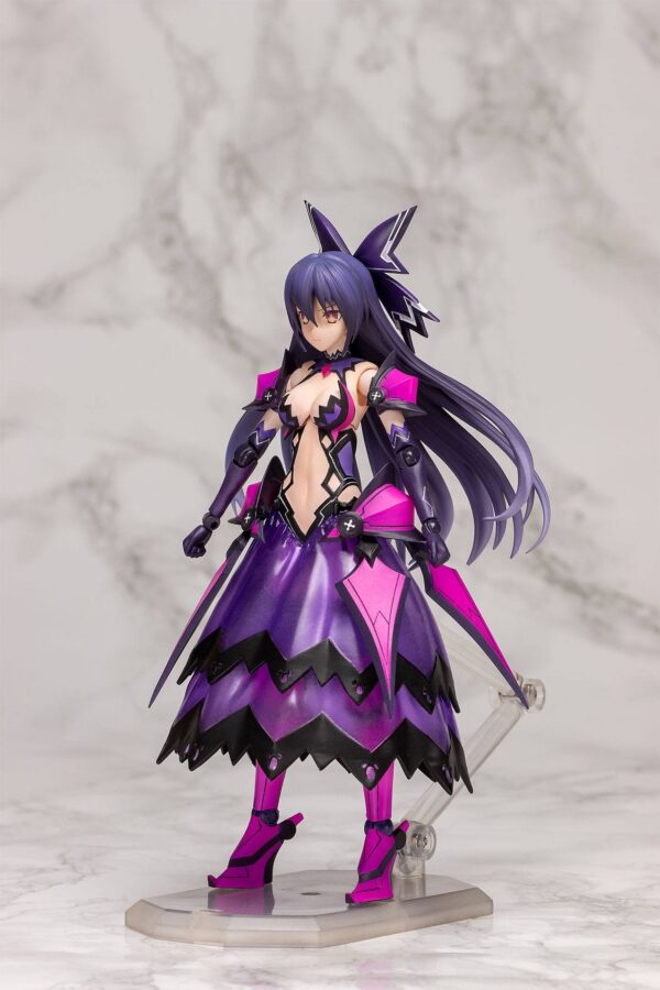 Descubre el apasionante mundo de Figura Date A Live Tohka Yatogami 13 cm.