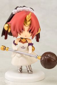 Descubre el apasionante mundo de Figura Fate Apocrypha Berserker of Black 7cm.