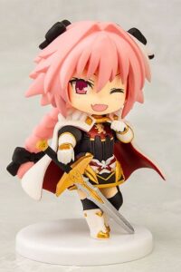 Descubre el apasionante mundo de Figura Fate Apocrypha Rider of Black 7cm.