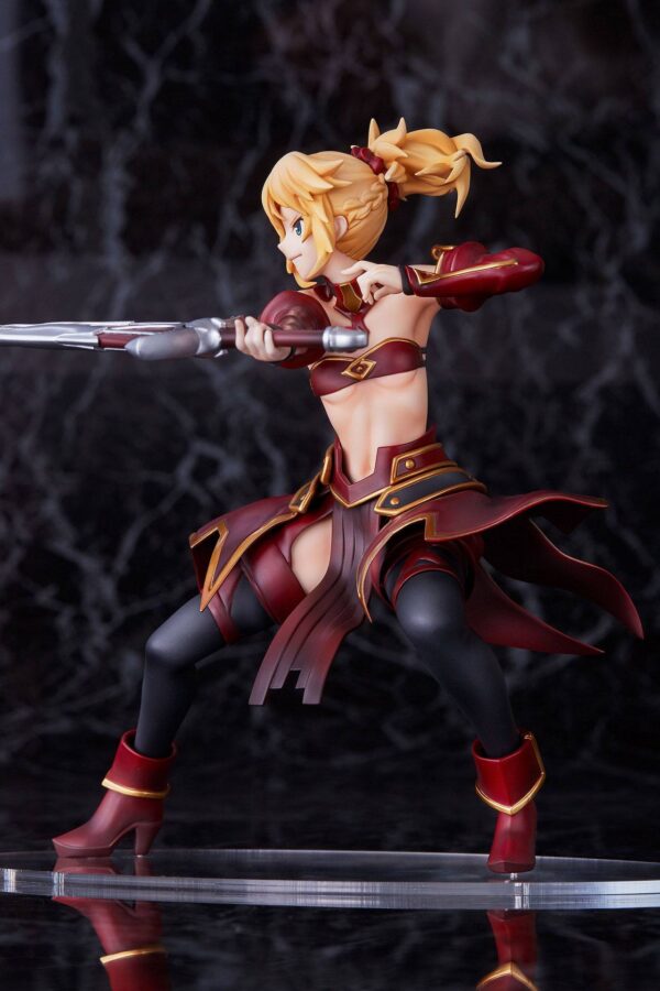 Descubre el apasionante mundo de Figura Fate Apocrypha Holy Grail 20cm.
