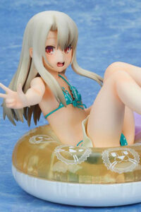 Descubre el apasionante mundo de Estatua Fate kaleid liner Swimsuits Illyasviel.