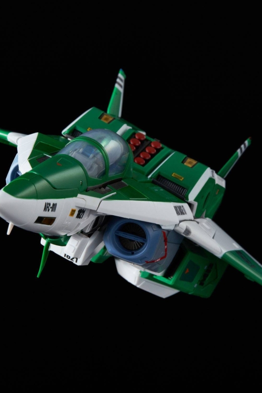 Descubre el apasionante mundo de Figura Genesis Climber Mospeada AFC-01I Legioss IOTA.