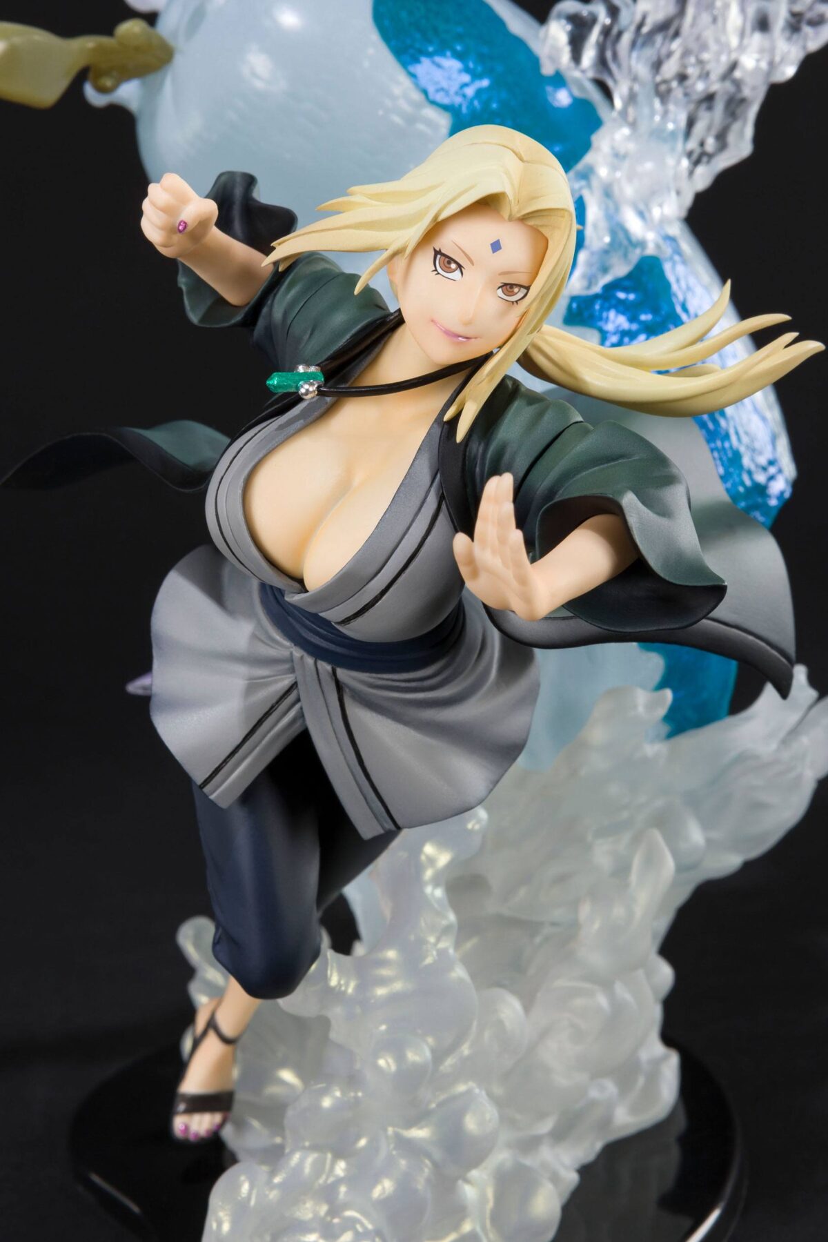 Figura Naruto Shippuden Tsunade