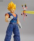 Descubre el apasionante mundo de Figura Super Saiyan Vegetto.
