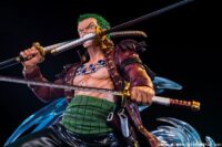 Descubre el apasionante mundo de Estatua One Piece Roronoa Zoro Log Collection.