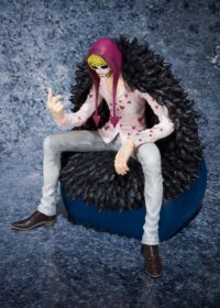 Descubre el apasionante mundo de One Piece Figura FiguartsZERO Corazon Exclusive 14 cm.