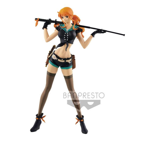 Descubre el apasionante mundo de One Piece Figura Flag Diamond Ship Nami Code B 25 cm.